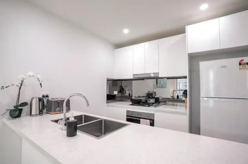 08mascot Abnb-inspired 1br With Open-style Second Room, Free Parking Appartamento