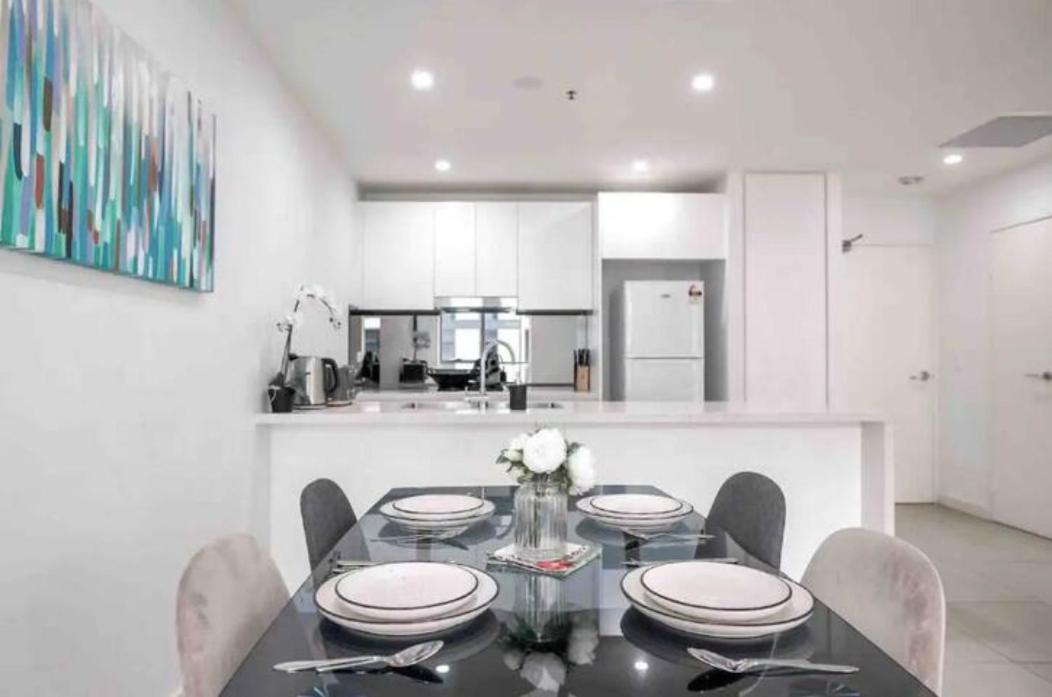 08mascot Abnb-inspired 1br With Open-style Second Room, Free Parking